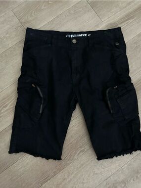 Grindhouse Men Black Frayed Hem Denim Shorts